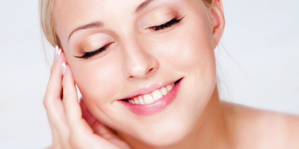 Can Skin Whitening Help with Acne Scars?